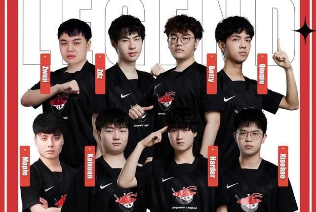 中显得有些 中显得有些